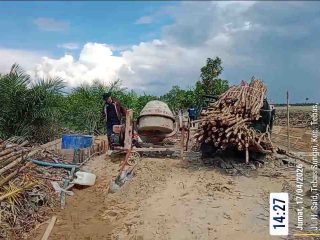 DPN INPEST Sorot Proyek Irigasi Rawa Tebas Rp22,7 Miliar Material Kayu, Mutu Pekerjaan dan K3 Dipertanyakan