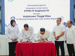 Sinerginisasi : PTPN IV Regional III-Kejati Riau Perkuat Kerjasama Kawal Transformasi Bisnis Berkelanjutan