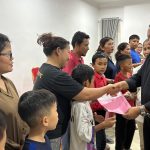 Di Tengah Pemangkasan Anggaran, Rapidin Simbolon Salurkan PIP Rp345 Juta untuk 550 Pelajar Samosir