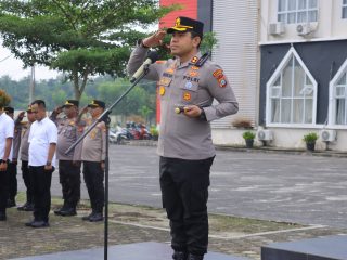Kapolres Kepulauan Meranti AKBP Gede Adi Pimpin Apel Perdana,  Bersama Seluruh personel