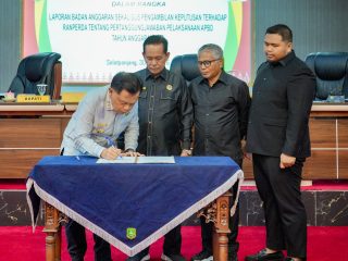 DPRD Kepulauan Meranti Gelar Rapat Paripurna dengan agenda Sahkan Ranperda Pertanggungjawaban APBD 2025, Pemkab Siap Tindaklanjuti 11 Rekomendasi Banggar