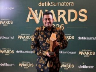 Pemprov SUMUT meraih penghargaan detikSumatera Awards 2026 kategori Percepatan Layanan Dasar dan Pemerataan Pembangunan Daerah