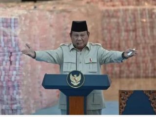 Di Penutupan Muktamar ke-35 Nahdlatul Ulama, Prabowo Tegas Tolak Pinjaman IMF: Indonesia Tak Mau Banyak Berutang