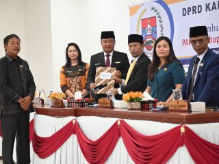 Bupati Humbahas Terima Pemandangan Umum Fraksi Terhadap Ranperda PAPBD TA. 2026